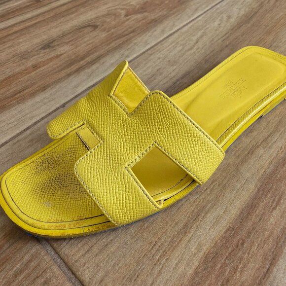 Hermes Oran Yellow Leather H Sandals Eur. 37 - Picture 1 of 14